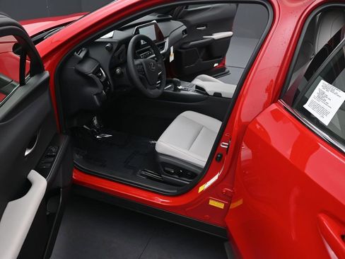 New 2025 Lexus UX 300h FWD image 13