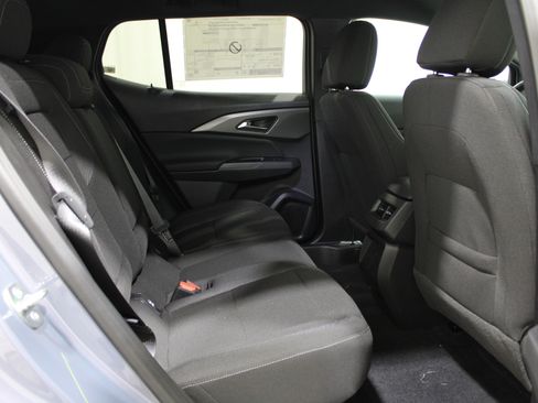 New 2026 Chevrolet Equinox EV LT image 30