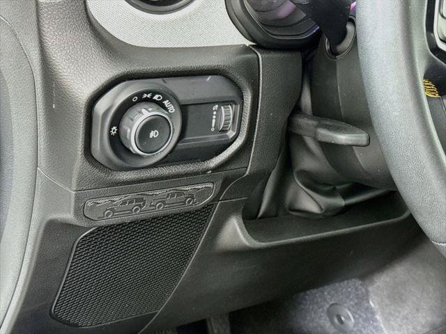 Certified 2025 Jeep Wrangler Unlimited Sport AWD/4WD image 18