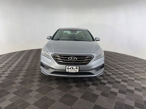 Used 2017 Hyundai Sonata Limited w/ Tech Package 03 image 3
