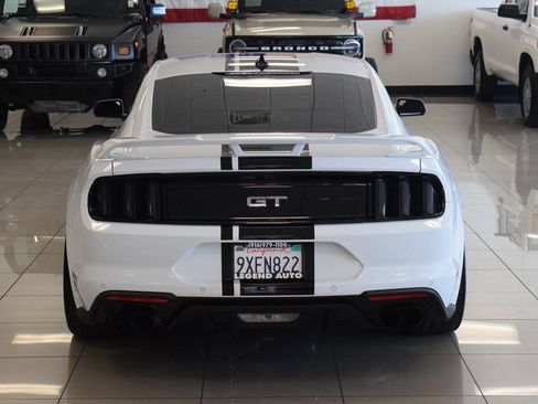 Used 2022 Ford Mustang GT Premium w/ GT Performance Package RWD image 30