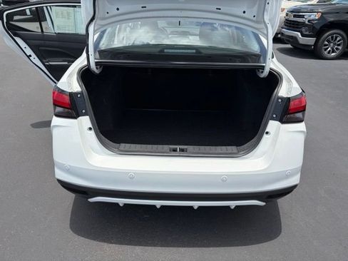 Used 2025 Nissan Versa S w/ Trunk Package FWD image 16