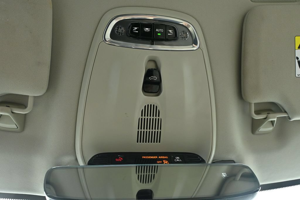 Used 2020 Volvo XC90 T5 Momentum AWD/4WD image 27