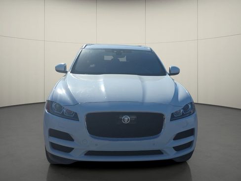 Used 2020 Jaguar F-PACE Prestige AWD/4WD image 2