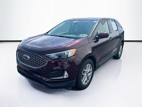 Certified 2024 Ford Edge SEL w/ Convenience Package AWD/4WD image 3