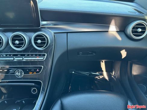 Used 2015 Mercedes-Benz C 300 Sedan image 18