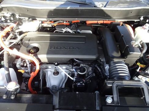 Certified 2025 Honda CR-V Sport-L image 13