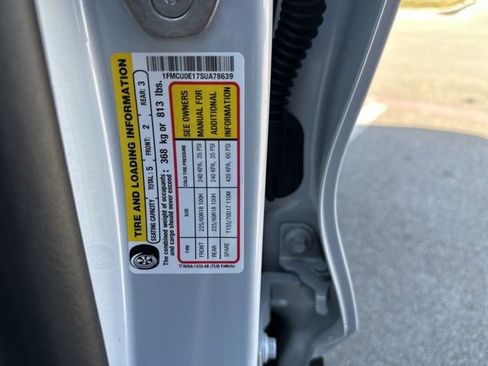 New 2025 Ford Escape SE image 40