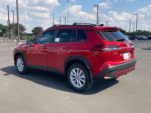 New 2026 Toyota Corolla Cross LE image 7