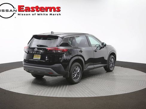 Used 2023 Nissan Rogue S AWD/4WD image 37