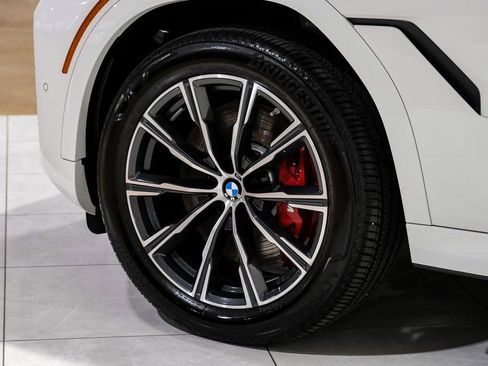 Used 2024 BMW X6 M60i w/ M Sport Professional Package image 52
