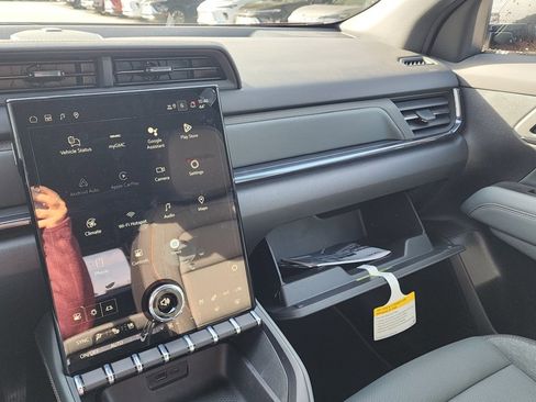 New 2026 GMC Terrain AT4 w/ Convenience Package III image 35