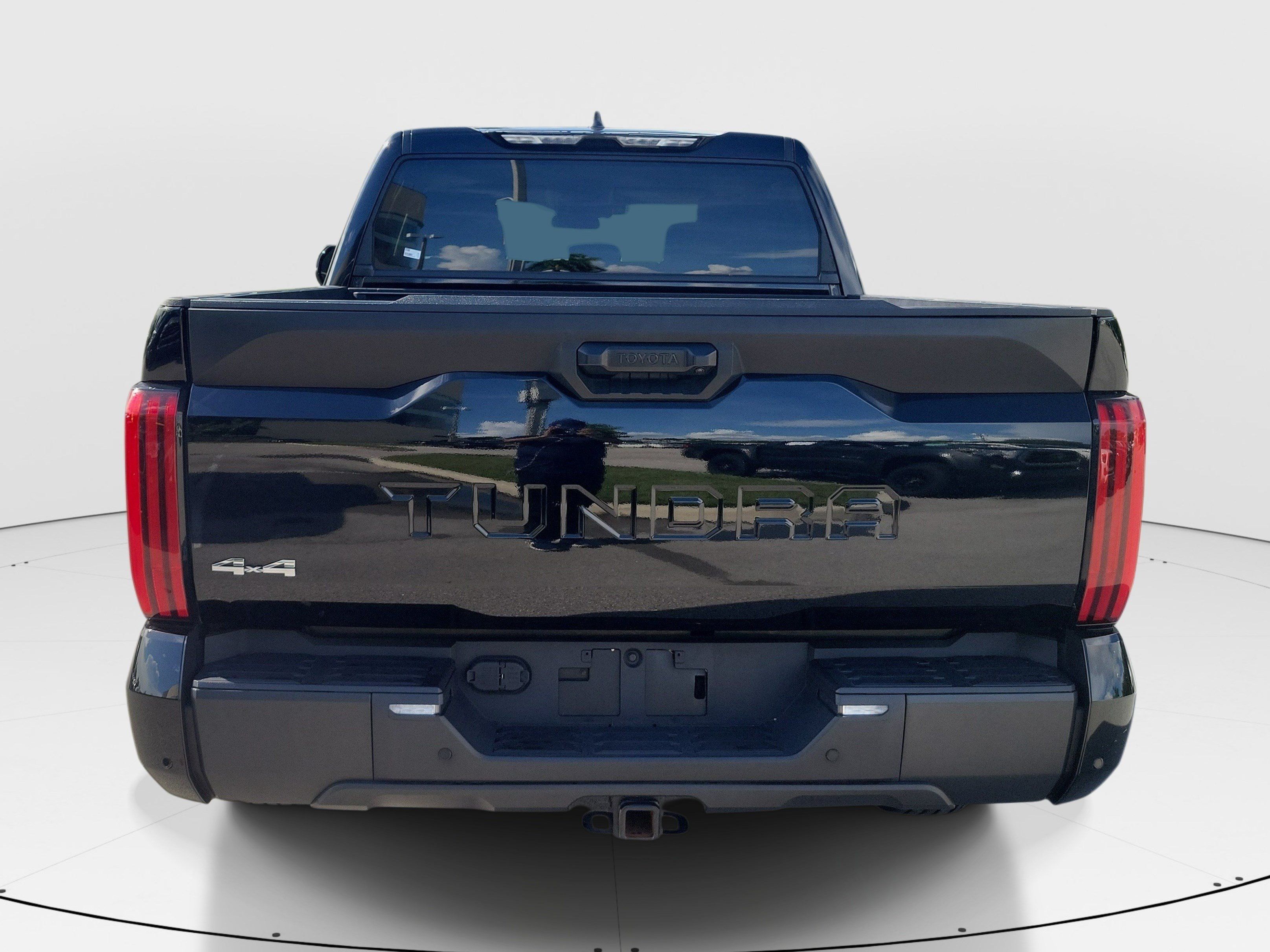 Used 2024 Toyota Tundra SR5 w/ SR5 Convenience Package AWD/4WD image 6