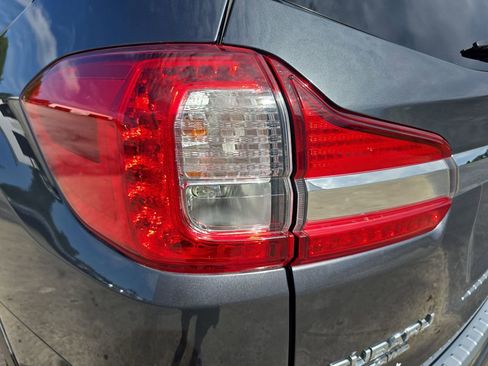 Used 2020 Subaru Ascent Limited w/ Technology Package AWD/4WD image 31
