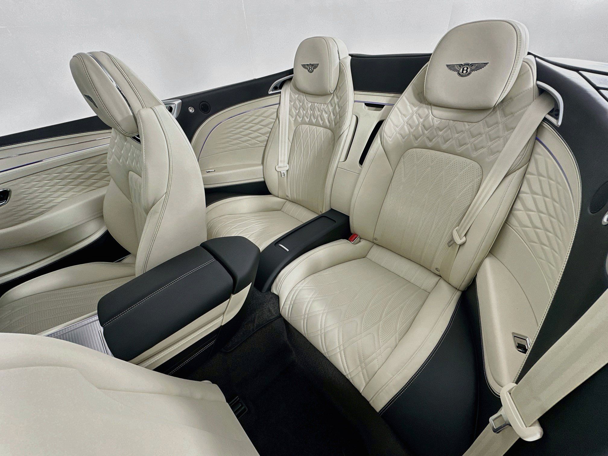 New 2026 Bentley Continental GT Azure AWD/4WD image 22