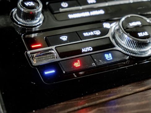 Used 2022 Lincoln Navigator L Reserve image 25