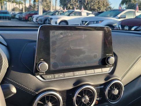 Certified 2020 Nissan Sentra SV image 23