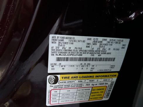 Used 2023 Lincoln Navigator Reserve image 34