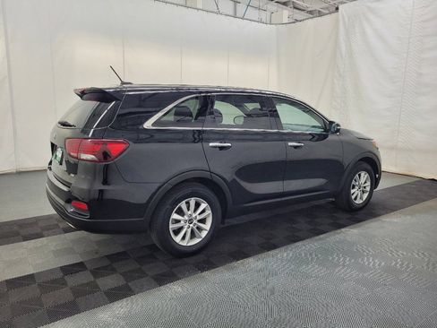 Used 2020 Kia Sorento LX FWD image 10