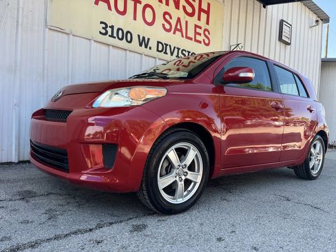 Used 2014 Scion xD image 5