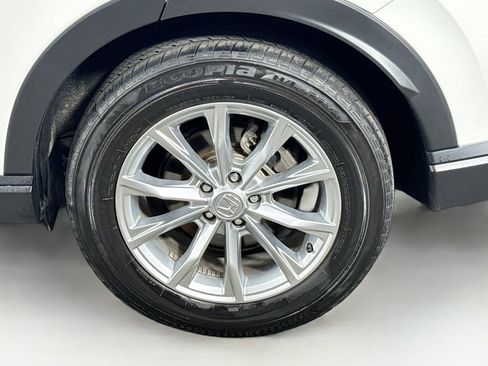Used 2025 Honda CR-V EX image 9