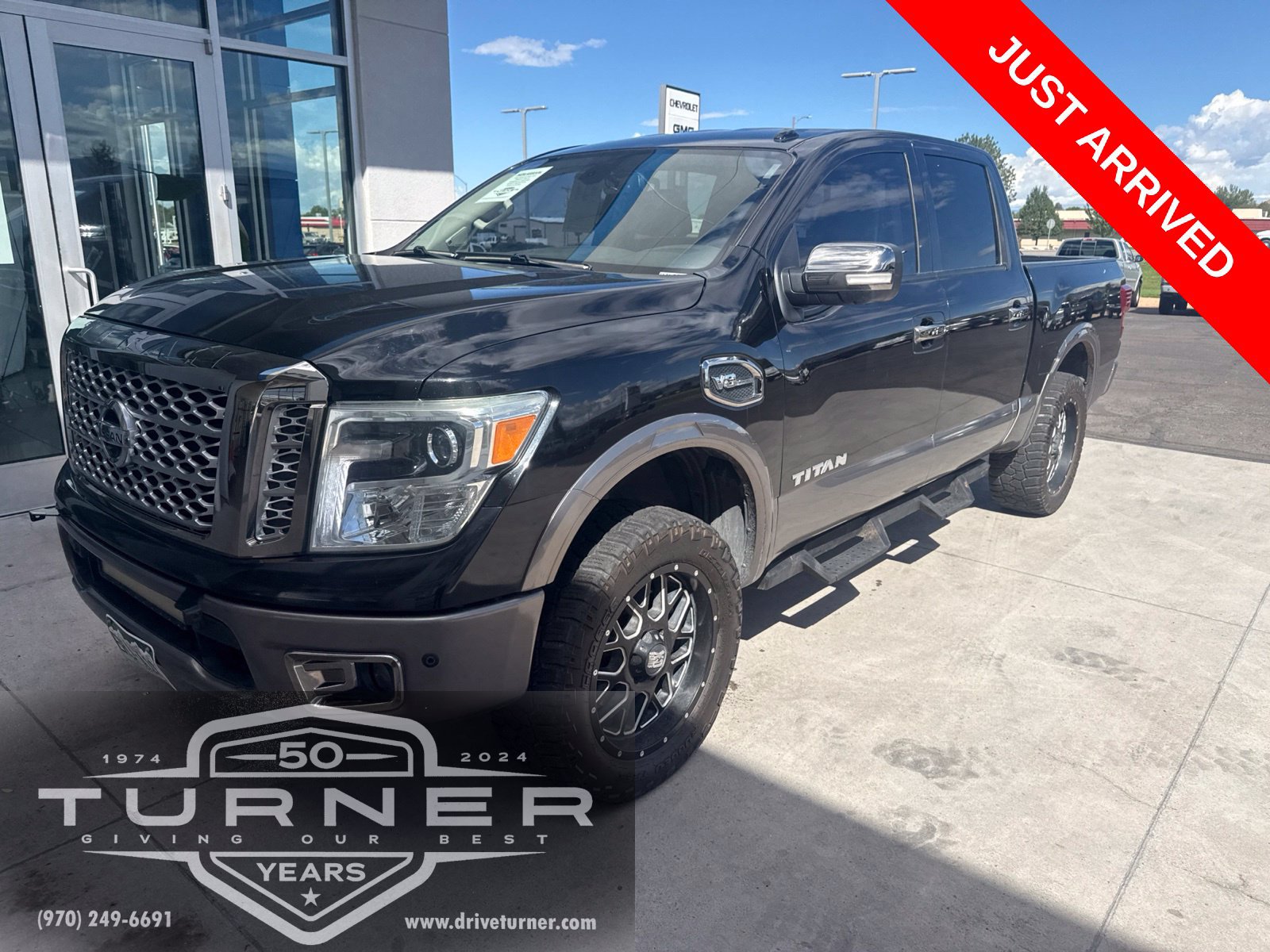 Used 2017 Nissan Titan Platinum Reserve AWD/4WD image 2