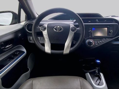 Used 2013 Toyota Prius C Three FWD image 5