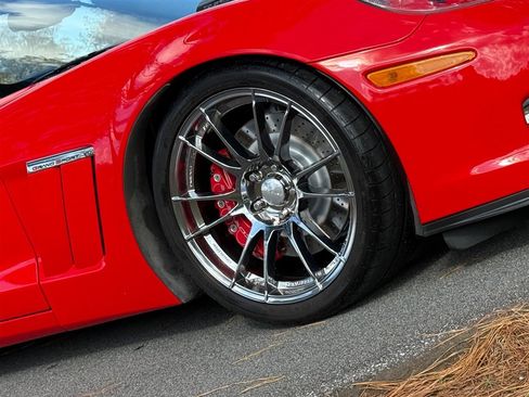 Used 2012 Chevrolet Corvette Grand Sport w/ 3LT Preferred Equipment Group image 37