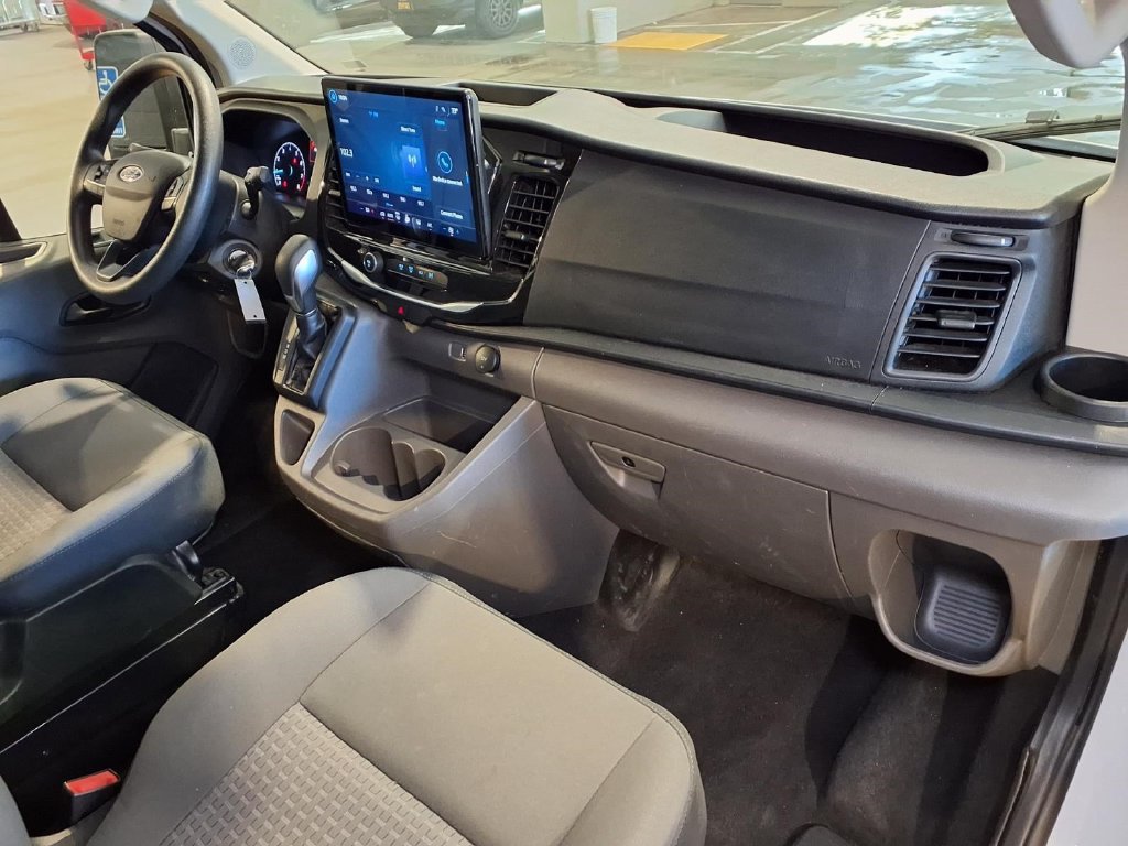 Used 2023 Ford Transit 350 XLT RWD image 27