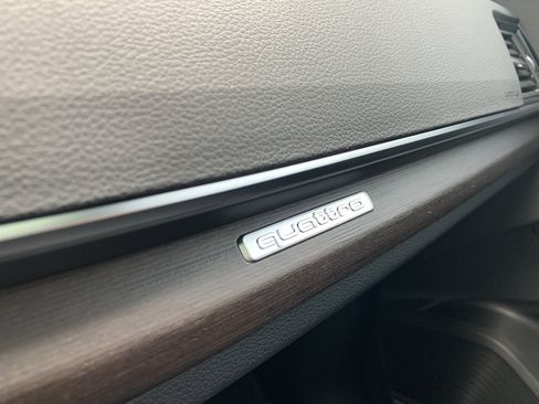 Certified 2022 Audi Q5 2.0T Premium Plus w/ Premium Plus Package image 44