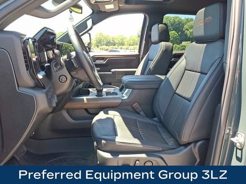 Used 2026 Chevrolet Silverado 1500 High Country w/ High Country Premium Package AWD/4WD image 2