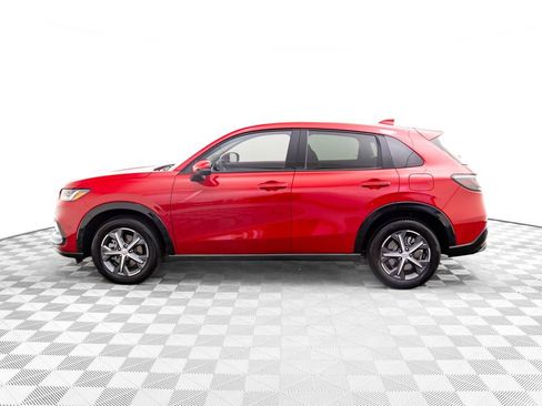 Certified 2024 Honda HR-V EX-L image 2