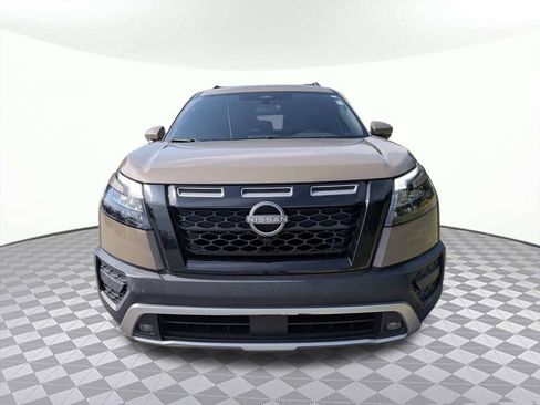 Used 2024 Nissan Pathfinder Rock Creek AWD/4WD image 8