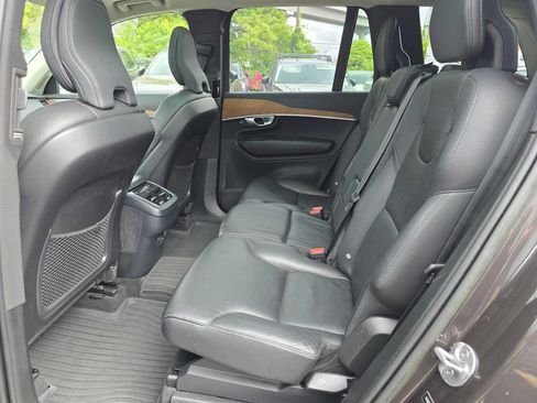 Certified 2023 Volvo XC90 B6 Plus w/ Protection Package Premier AWD/4WD image 14