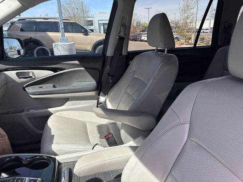 Used 2016 Honda Pilot Elite image 20