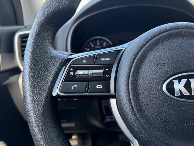 Used 2022 Kia Sportage LX AWD/4WD image 25