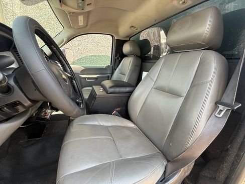 Used 2012 Chevrolet Silverado 3500 W/T RWD image 8