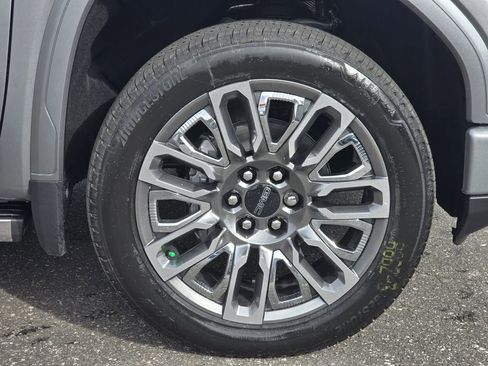 New 2026 GMC Sierra 1500 Denali Ultimate image 16