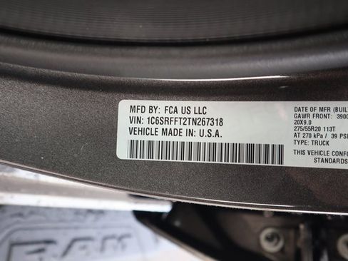 New 2026 RAM 1500 4x4 Crew Cab image 25