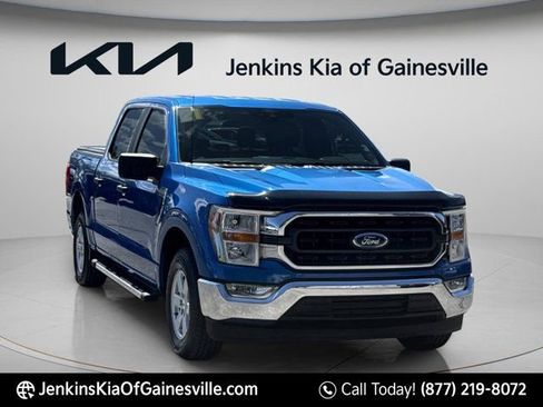 Used 2021 Ford F150 XLT image 11