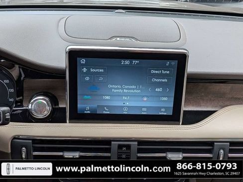 Used 2020 Lincoln Corsair Reserve FWD image 17