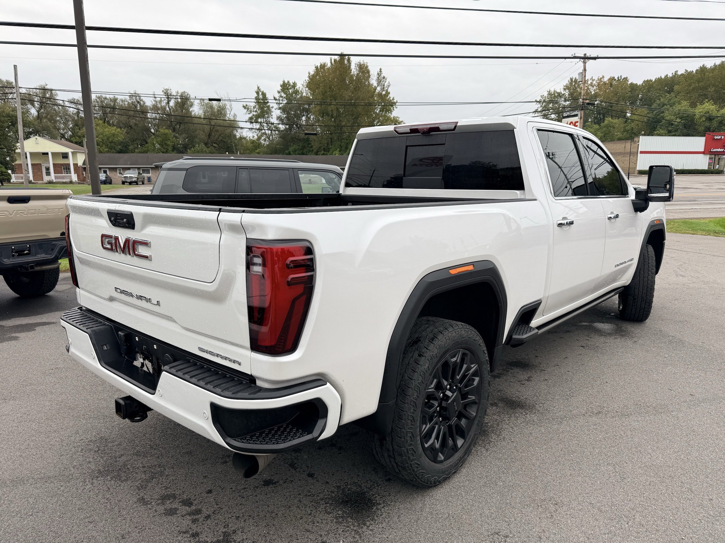 Used 2024 GMC Sierra 2500 Denali w/ Denali Reserve Package AWD/4WD image 11