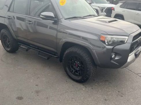 Used 2023 Toyota 4Runner TRD Off-Road Premium w/ Moonroof Package AWD/4WD image 4
