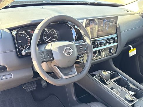 New 2026 Nissan Pathfinder SV image 20