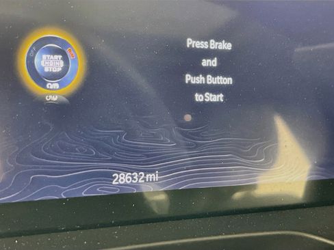 Used 2023 Jeep Grand Cherokee Laredo w/ Luxury Tech Group I image 12