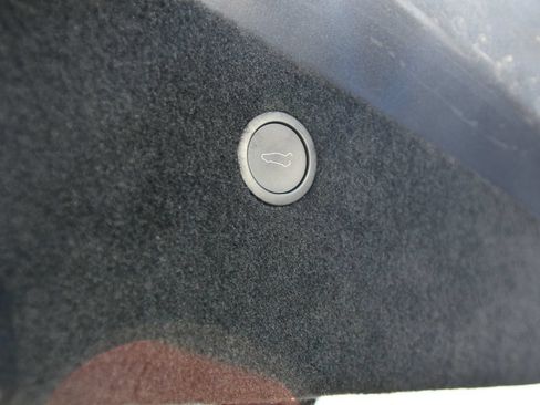 Used 2022 Tesla Model X AWD/4WD image 7
