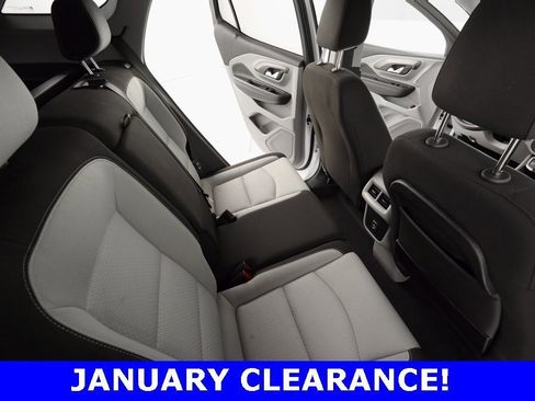 Used 2023 GMC Terrain SLE w/ Driver Convenience Package image 12