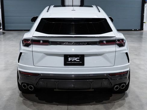 Used 2022 Lamborghini Urus AWD/4WD image 5