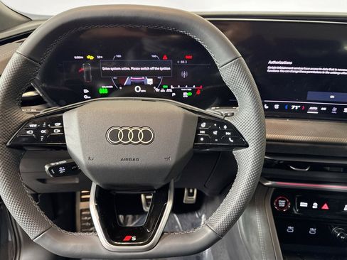 New 2025 Audi SQ5 Premium Plus image 10