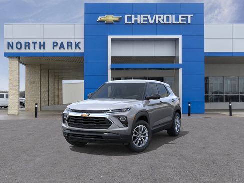 New 2026 Chevrolet TrailBlazer LS FWD image 8